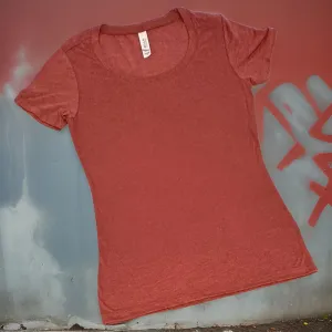 *BELLA CANVAS* ~MUD RED~ LIGHTWEIGHT T-SHIRTS FOR WOMEN