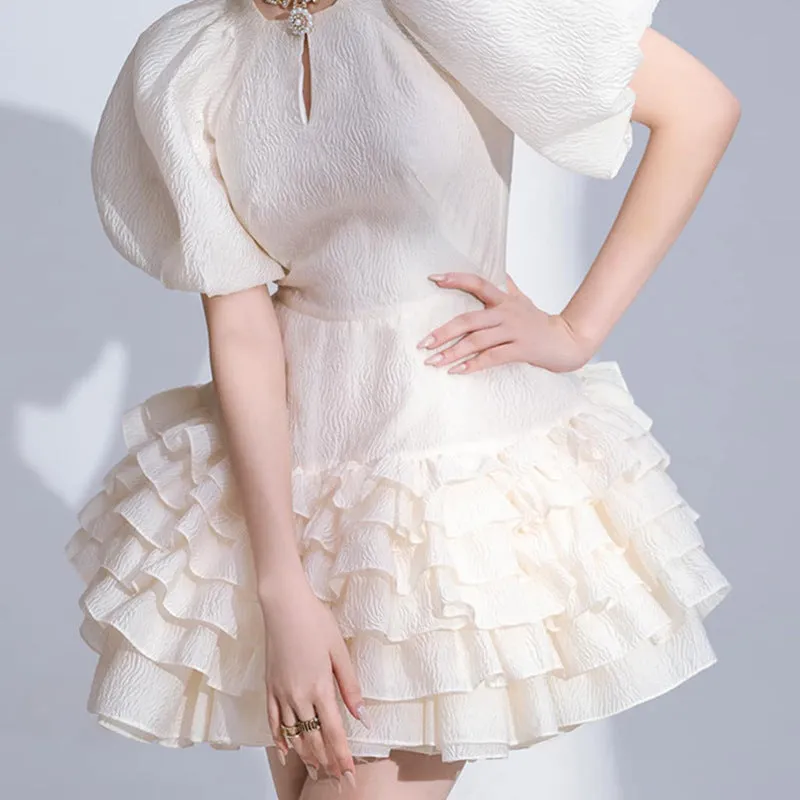 Chic Whirl: Puff Sleeve Jacquard Ruffled A-line Dress