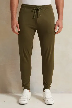 Men Green Solid Active Pants
