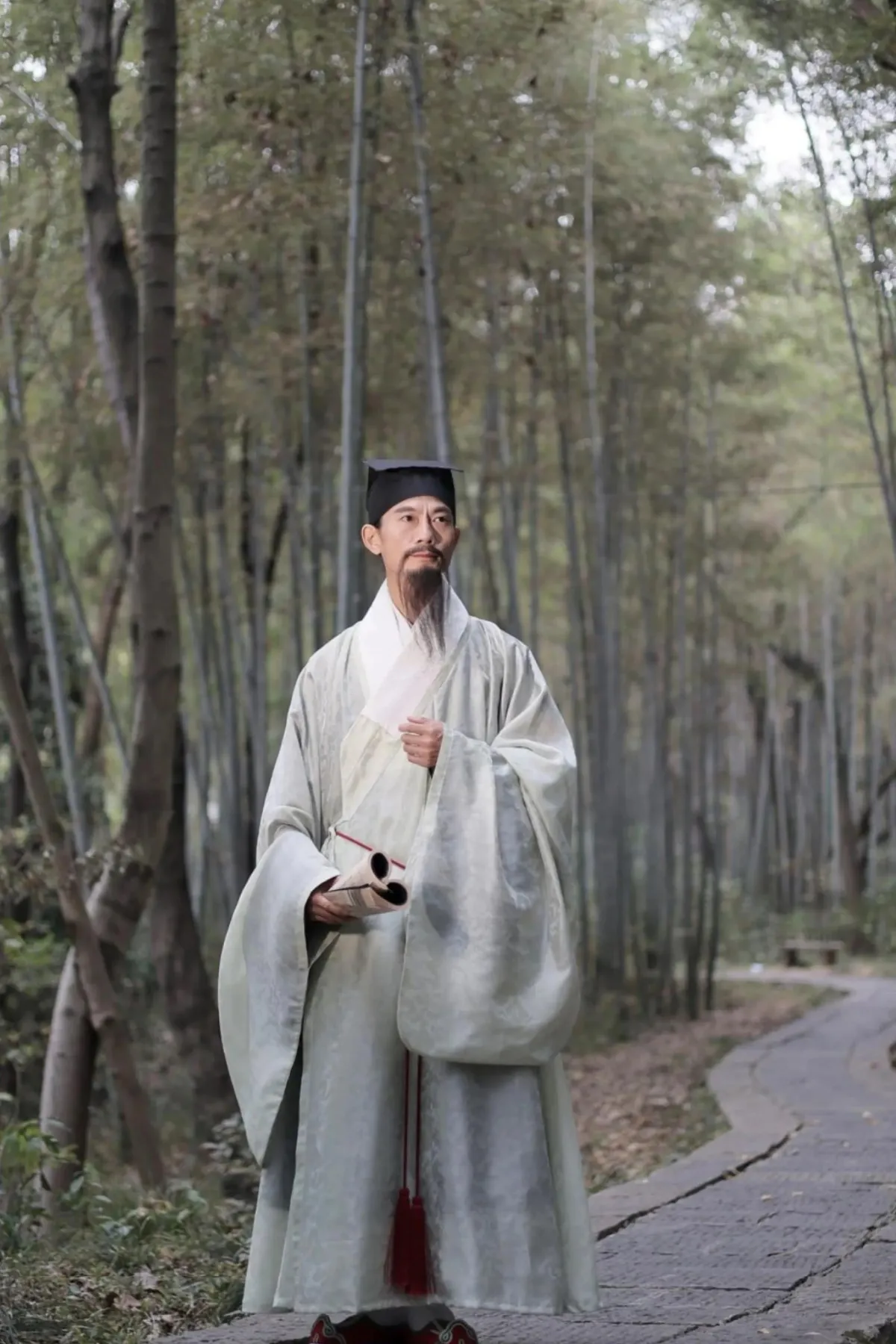 Mun Chun 暮春 Late Spring Ming Dynasty Daopao Men & Unisex Robe