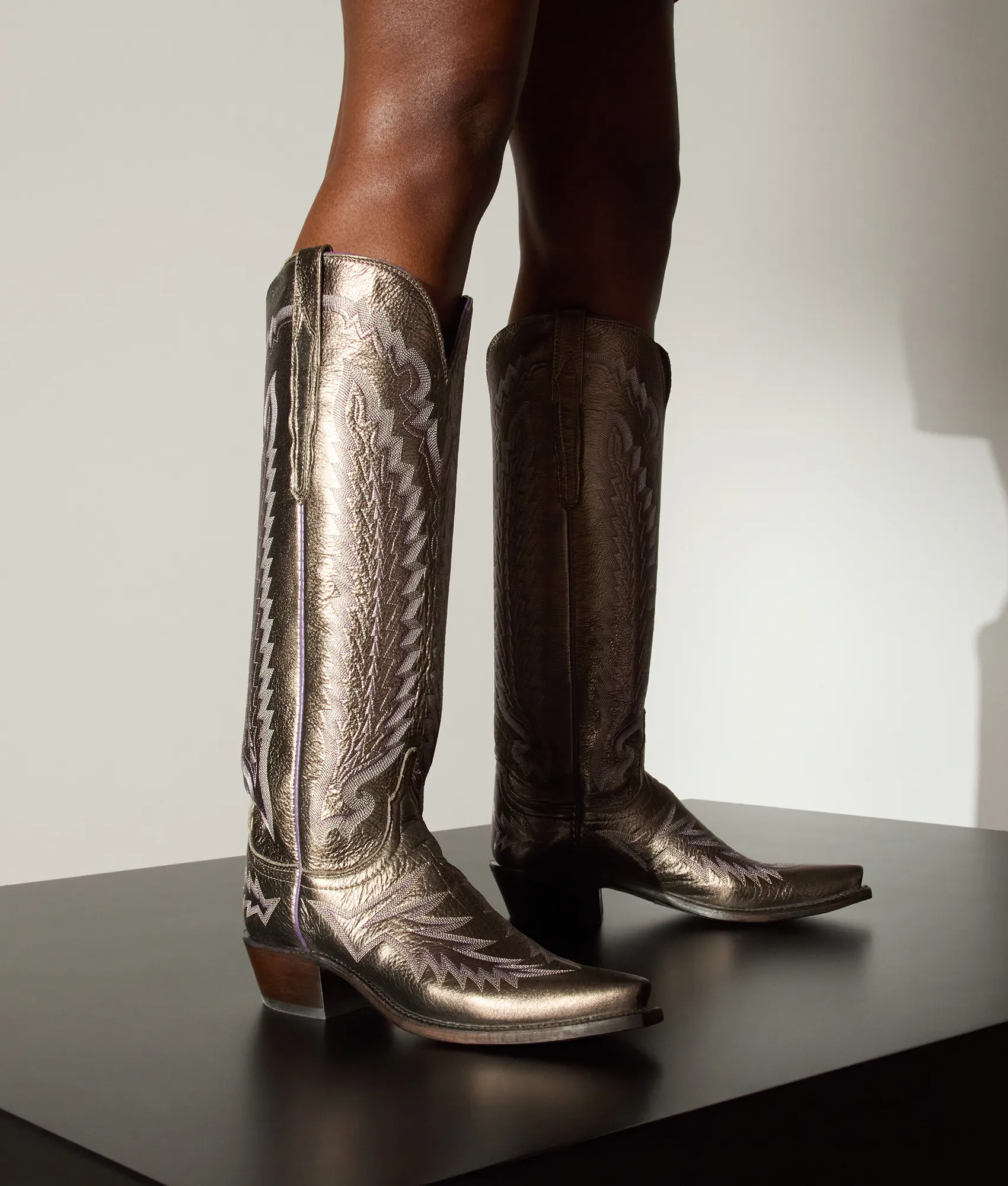 Priscilla :: Pewter